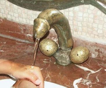 �A que no me tocas los huevos?